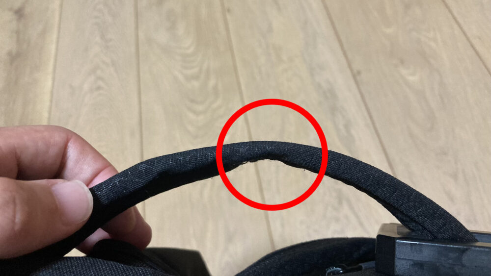 VAULTバッグハンガー使用後の持ち手の潰れ具合