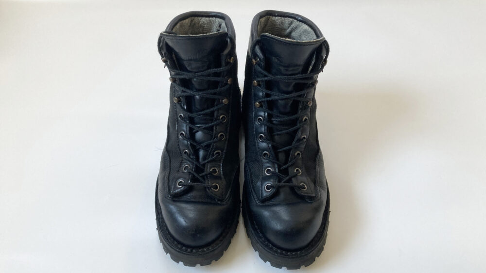 ダナーライト正面