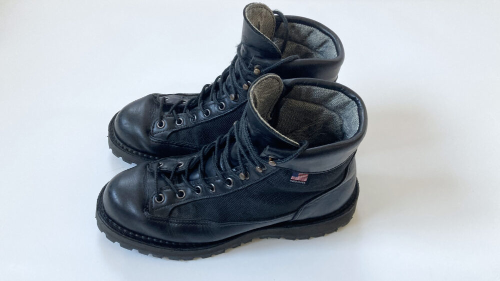 ダナーライトのサイド