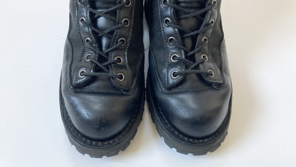 ダナーライト爪先の経年変化