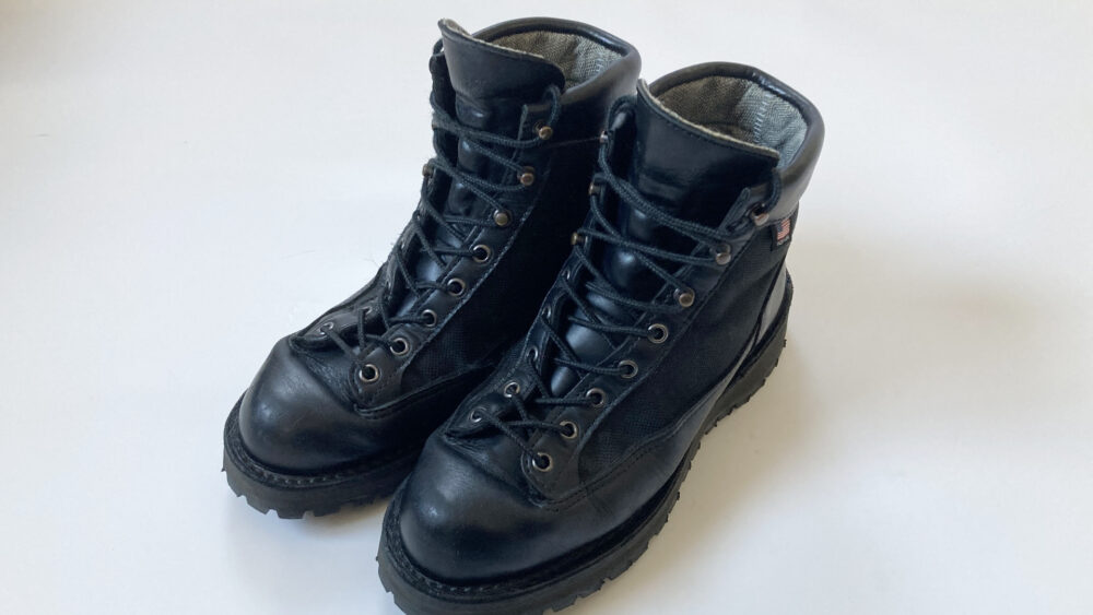 ダナーライト斜め上から