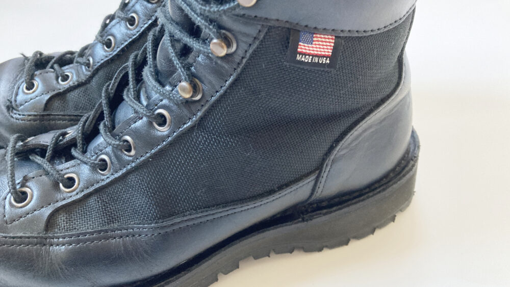 ダナーライトのナイロン部分