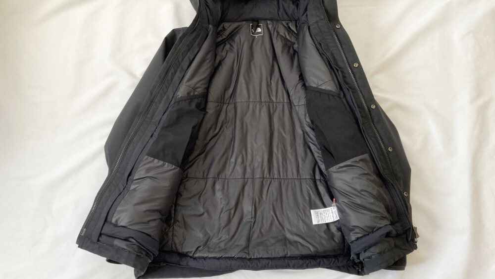 ジップインサニーヌックジャケットとマウンテンライトジャケットを連結完了