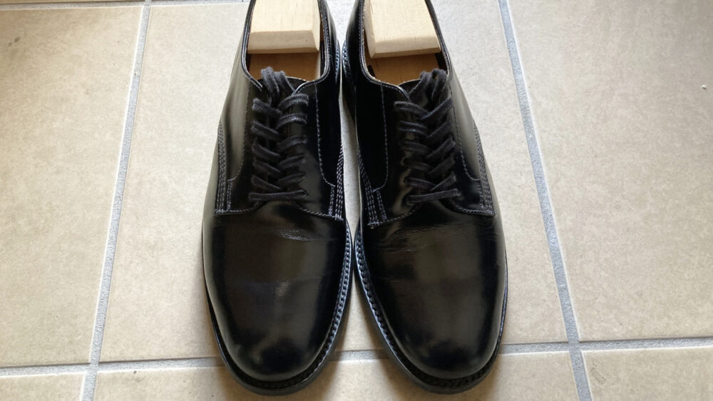 シューレースを通して完成