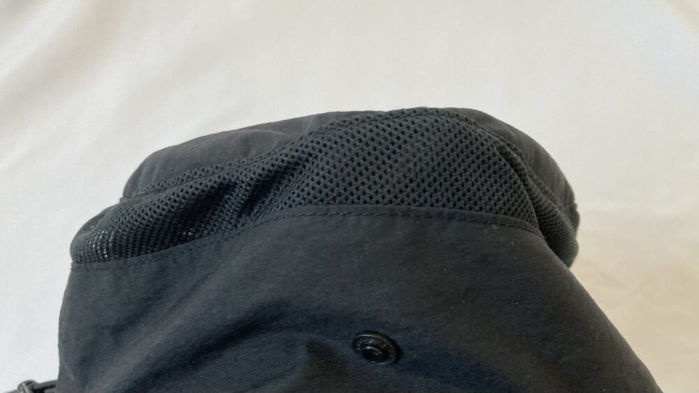 ブリマーハットのメッシュ部分