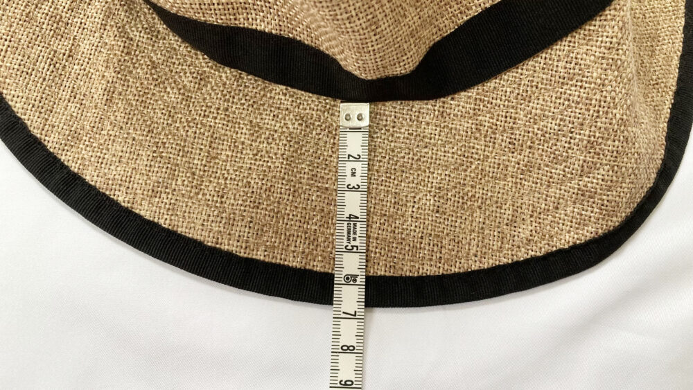 ハイクハットツバの長さ7cm
