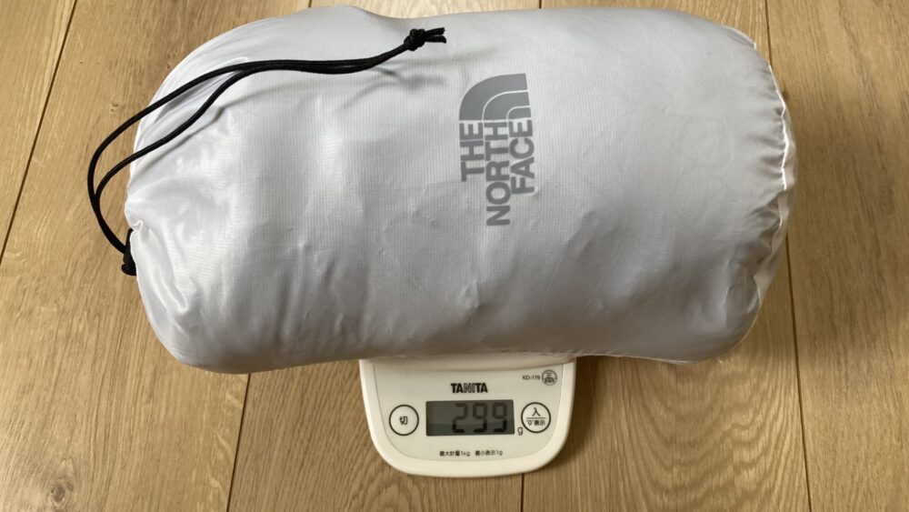 ジップインアコンカグアジャケットSサイズの重さは299g